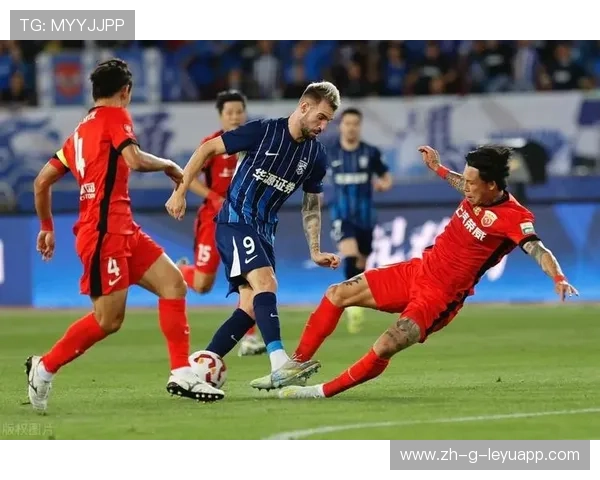 上海海港外援组合依旧强势，卫冕之路已不可阻挡